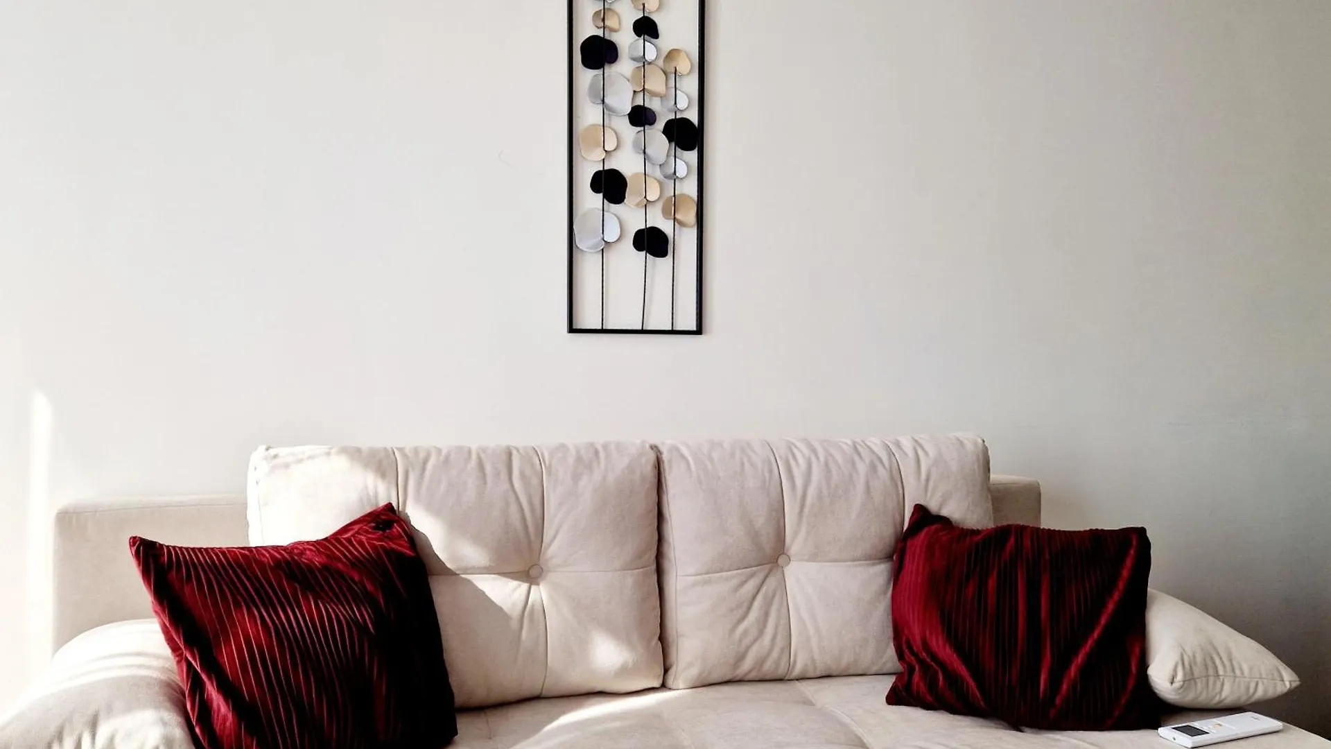فارنا Papaya Apartments شقة فندقية
