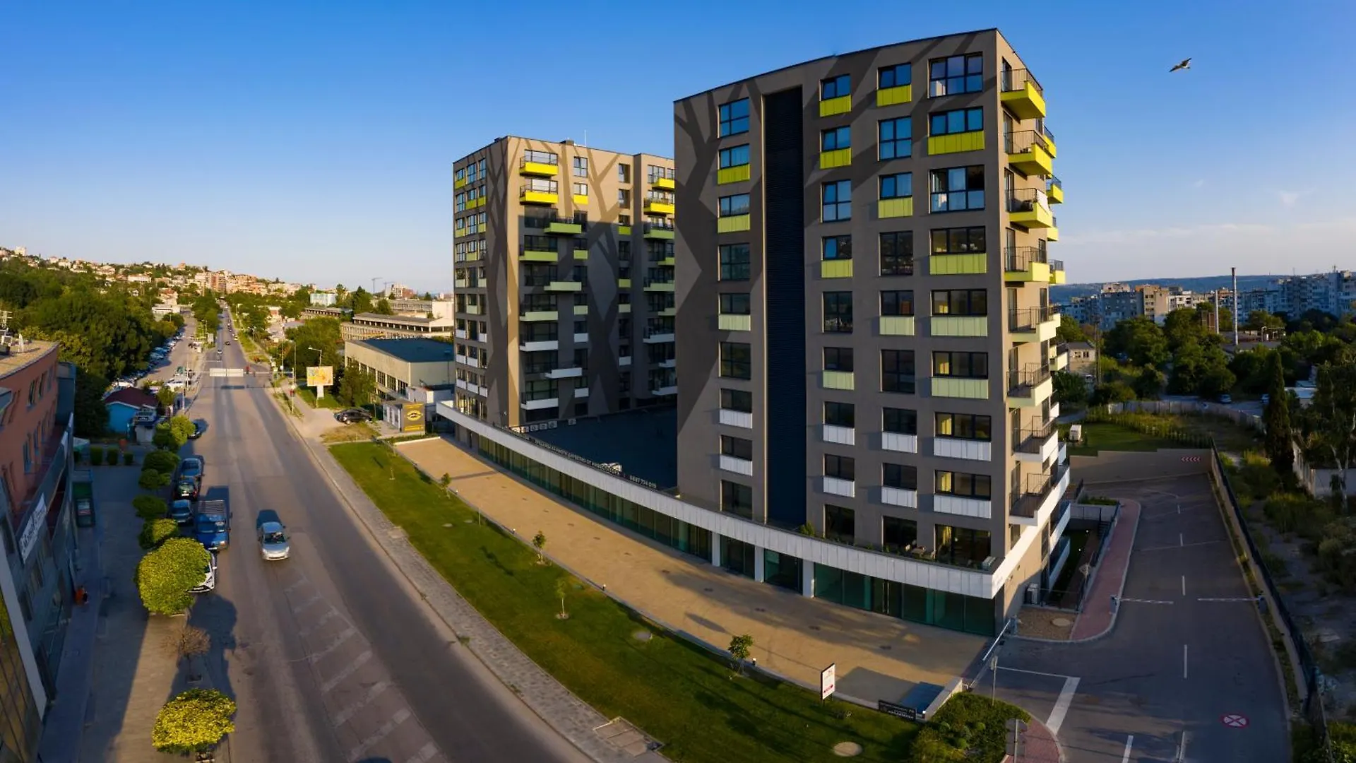 فارنا Papaya Apartments