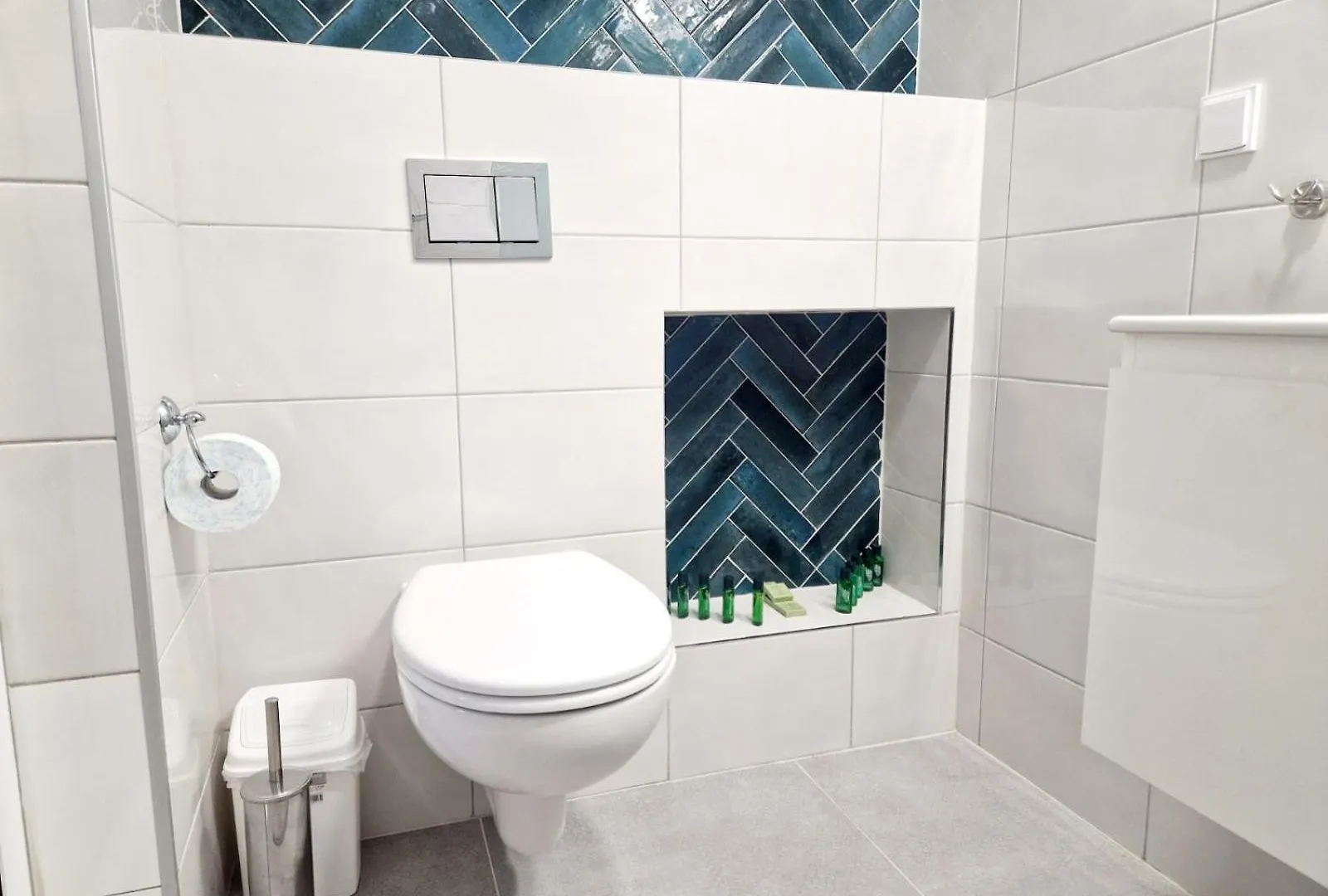 فارنا Papaya Apartments 0*,