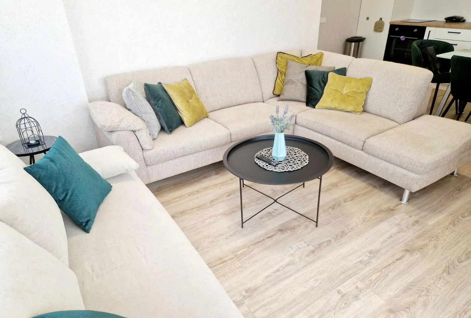 Papaya Apartments Warna